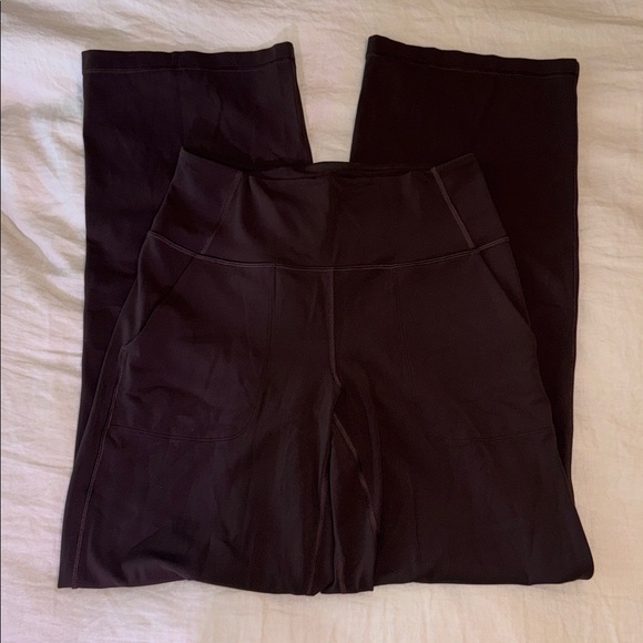 DISCONTINUED lululemon Align™ High-Rise Wide-Leg Pant 31" - Picture 1 of 6